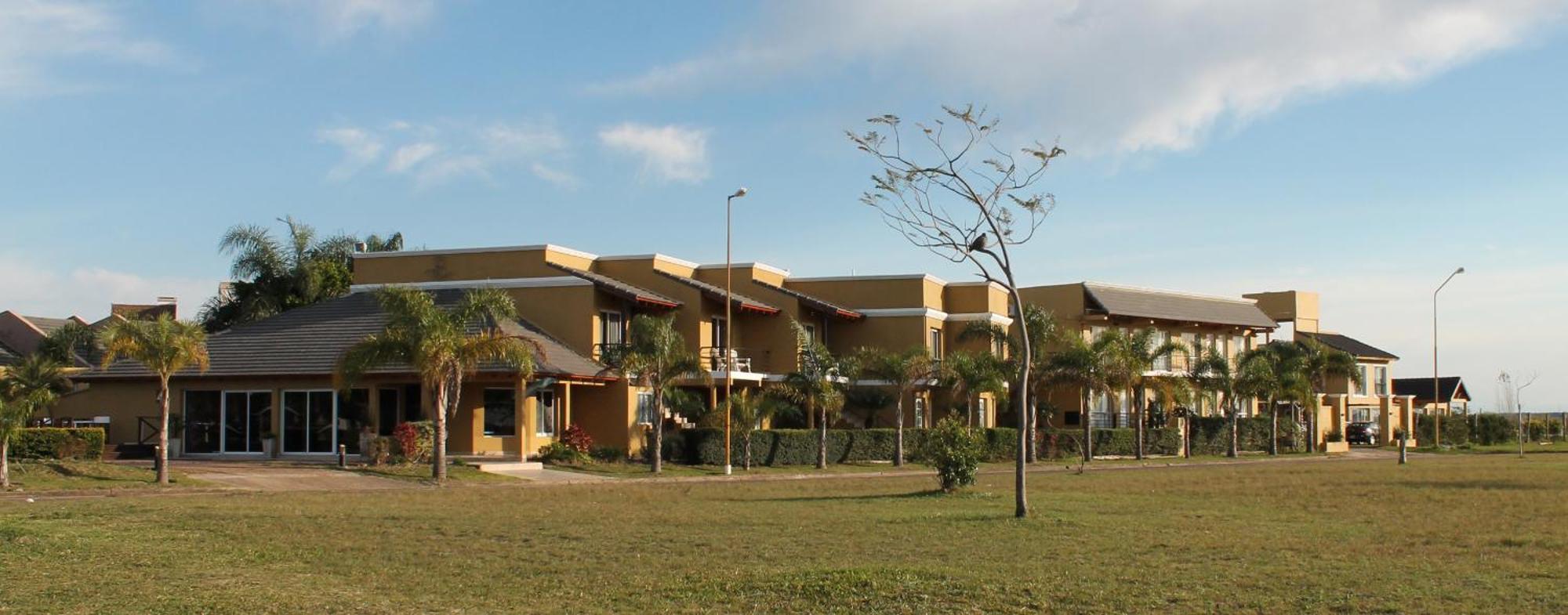Brisas Del Lago Apart Y Hotel Federación Exteriör bild